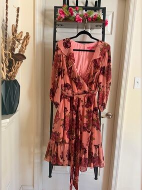 Elegant V-Neck Betsey Johnson Pink Floral Ruffle Wrap Midi Dress